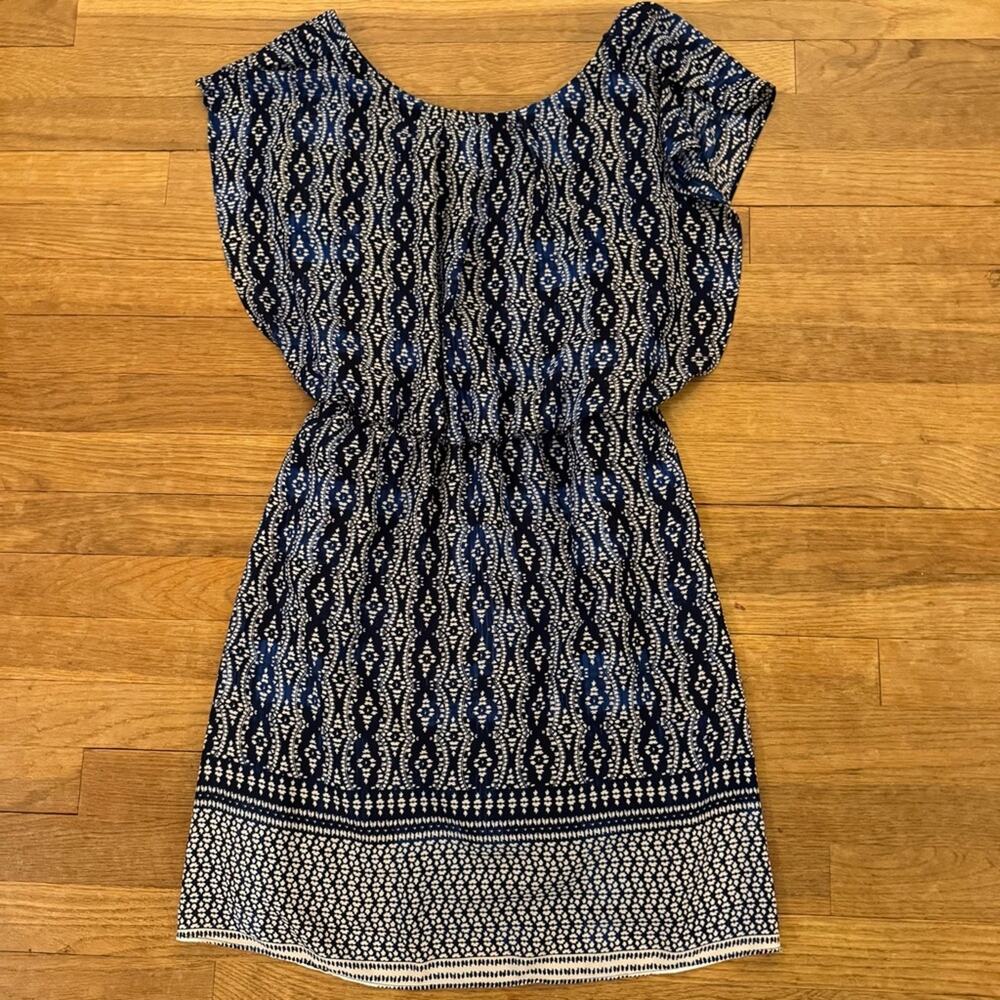 The limited Navy white cap sleeve knee length a-line dress size small S
 b42